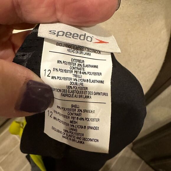 Speedo sports top - Picture 3 of 3